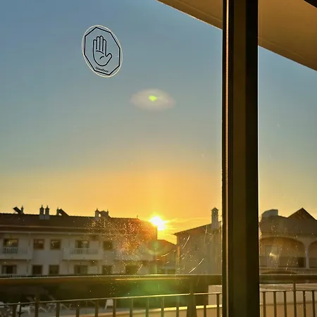 Wonderful One Bedroom Near The In * Olhos de Água