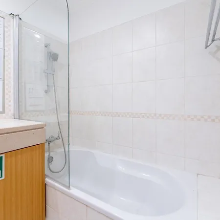 Appartement Wonderful One Bedroom Near The In *