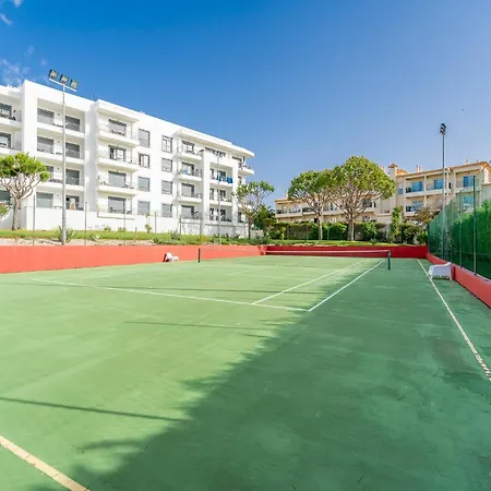 Wonderful One Bedroom Near The In Olhos de Agua (Albufeira)