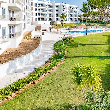 Wonderful One Bedroom Near The In Appartement